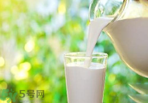 羊奶是酸性還是堿性？羊奶是堿性嗎？