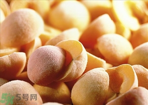 懷孕初期能吃水蜜桃嗎？孕早期吃水蜜桃好嗎？哺乳期能吃水蜜桃嗎？