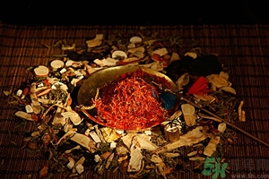 陳皮長霉還可以吃嗎？陳皮上有發(fā)霉了怎么辦？