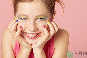 指甲油會致癌嗎？涂指甲油會得癌癥嗎？