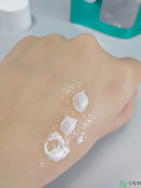 高絲fasio舒涼防曬噴霧怎么樣？fasio舒涼防曬噴霧好用嗎？