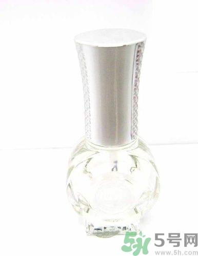 指甲油能補車漆嗎？怎么用指甲油補車漆？