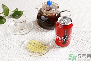 可樂(lè)能和咖啡一起喝嗎？咖啡和碳酸飲料能一起喝嗎？