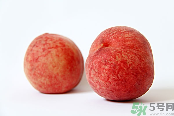 桃子裂口是什么原因？表面有裂口的桃子能吃嗎？