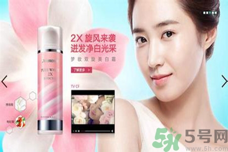 悅詩風(fēng)吟和夢妝哪個好？悅詩風(fēng)吟和夢妝分別適合什么年齡膚質(zhì)？