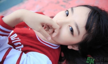 12歲女孩性早熟怎么辦？還會長高嗎？