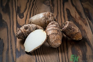 芋頭怎么去皮手不癢呢？怎么去芋頭的皮？