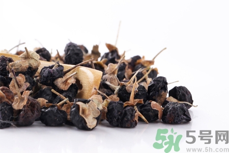 黑枸杞小孩可以吃嗎？黑枸杞小孩吃有什么好處？