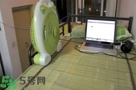 夏天睡涼席好嗎？夏天睡涼席好不好？