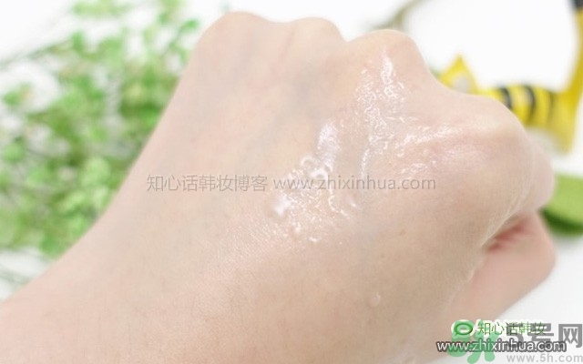 韓律艾草補(bǔ)水鎮(zhèn)靜噴霧怎么樣？好用嗎？