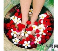夏天泡腳好嗎？夏天用什么泡腳最好？