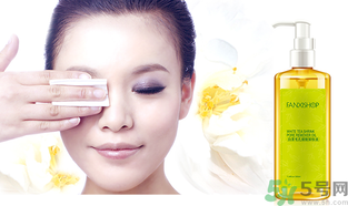 卸妝油可以當(dāng)洗面奶用嗎？卸妝水能卸指甲油嗎？