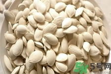 吃南瓜子的好處？吃南瓜子的壞處？
