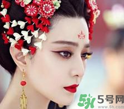 丹鳳眼是什么樣的？丹鳳眼怎么化妝好看？