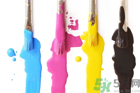 手上有油漆怎么洗？油漆沾到衣服上怎么洗？