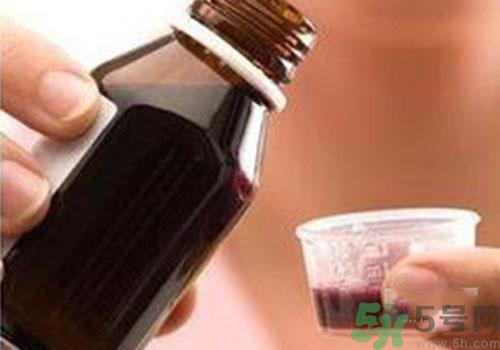 藿香正氣水可以空腹喝嗎？喝藿香正氣水的注意事項(xiàng)？