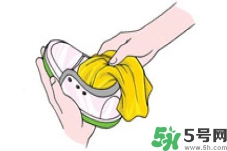 運(yùn)動(dòng)鞋怎么清洗？如何清洗運(yùn)動(dòng)鞋？