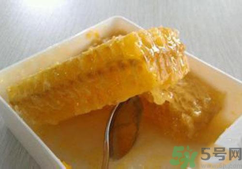 糖尿病可以吃蜂膠嗎？吃蜂膠降血糖嗎？