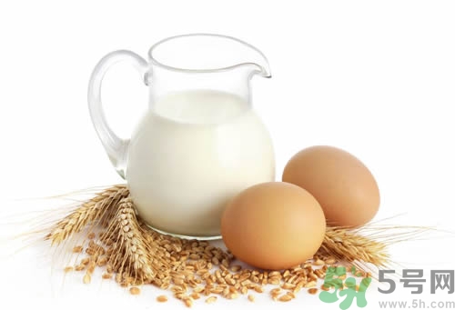 懷孕一個(gè)月吃什么對胎兒好？懷孕一個(gè)月的癥狀？