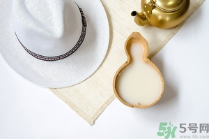 喝糯米酒能豐胸嗎？喝米酒能護(hù)膚嗎？