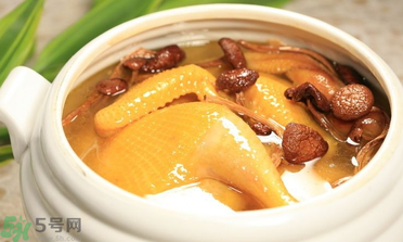 產(chǎn)后喝雞湯有什么好處？產(chǎn)后雞湯做法推薦