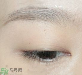戴眼鏡怎么化妝？眼鏡妝怎么畫