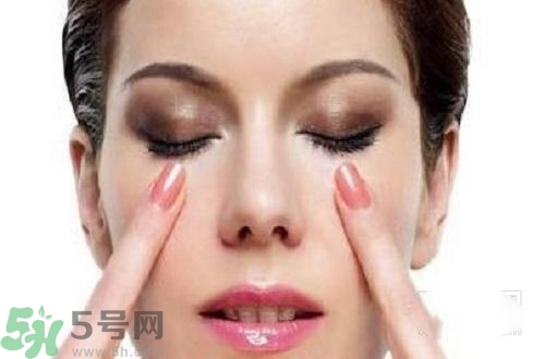秋季眼睛干澀怎么辦？秋季眼睛干澀怎么調(diào)理？