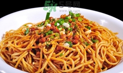 吃熱干面會長胖嗎?一碗熱干面的熱量高嗎 吃熱干面會長胖嗎?一碗熱干面的熱量高嗎