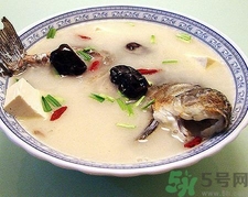 孕婦喝鯽魚湯有什么好處？孕婦喝鯽魚湯的功效與作用