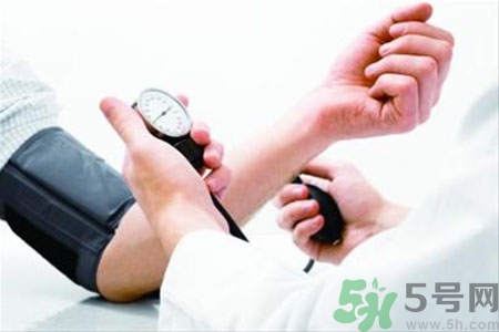 腦出血的護(hù)理措施有哪些？腦出血的飲食護(hù)理是什么？