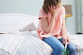 女人不孕不育是什么原因引起的？女人不孕不育怎么檢查？
