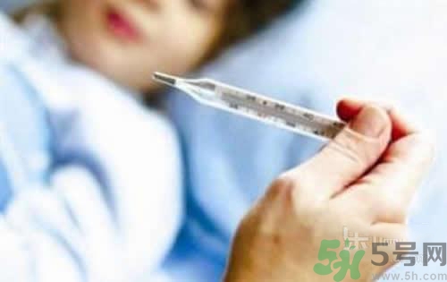 寶寶發(fā)燒多少度要吃退燒藥？寶寶發(fā)燒退燒藥多久吃一次？