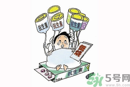 感冒發(fā)燒可以服用抗生素嗎？常見的抗生素有哪些？