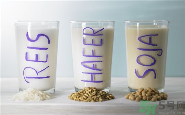 經(jīng)常喝豆?jié){會胖嗎?一個(gè)豆?jié){的熱量是多少