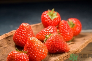 吃草莓會(huì)長(zhǎng)胖嗎?草莓的熱量是多少 吃草莓會(huì)長(zhǎng)胖嗎?草莓的熱量是多少