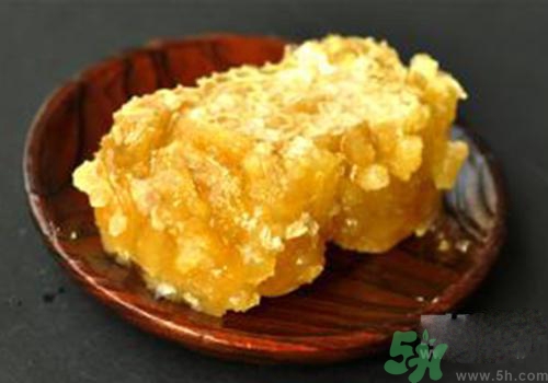 蜂巢蜜怎么保存？蜂巢蜜過期了可以吃嗎？