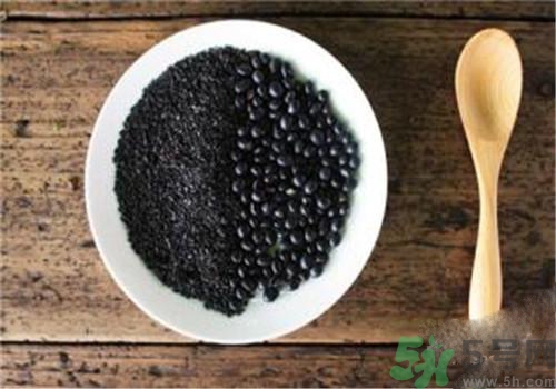 眼睛干澀吃什么好？眼睛疲勞吃什么好？