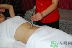 為什么說秋季是艾灸養(yǎng)生最好的季節(jié)？秋季艾灸養(yǎng)生的注意事項(xiàng)