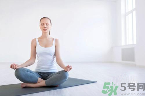 產(chǎn)后脾氣暴躁怎么回事？產(chǎn)后脾氣暴躁怎么辦？