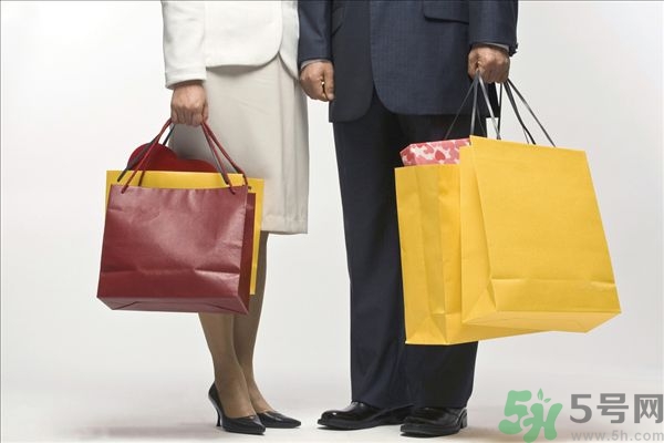 老想買(mǎi)衣服怎么辦？總是想買(mǎi)衣服怎么辦？