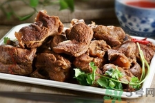 過敏性鼻炎可以吃牛肉嗎？過敏性鼻炎能不能吃牛肉？