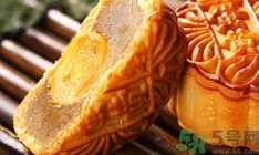 吃月餅可以喝果汁嗎?吃月餅?zāi)芎裙瓎? 吃月餅可以喝果汁嗎?吃月餅?zāi)芎裙瓎?