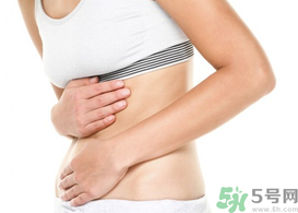 胃穿孔是什么原因引起的？胃穿孔有哪些癥狀？