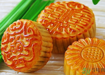 吃月餅會發(fā)胖嗎？怎樣吃月餅不會胖？
