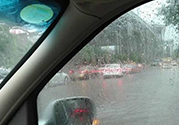 汽車在水中熄火怎么辦？汽車在水中熄火可以啟動(dòng)嗎？