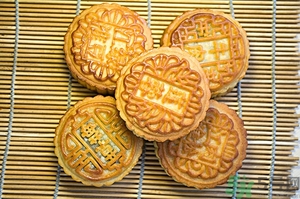 月餅熱量高嗎？吃月餅會胖嗎？