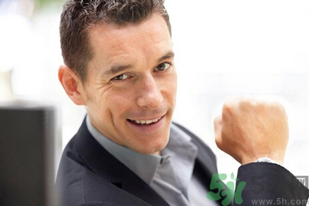 男性更年期的癥狀有哪些？如何知道是否屬于男性更年期？