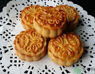 蓮蓉月餅怎么做好吃？蓮蓉月餅做法推薦