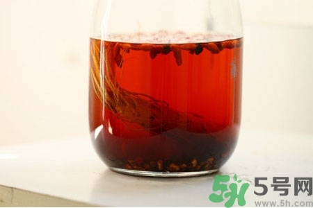 藥酒的好處有哪些？長期喝藥酒的好處有什么？