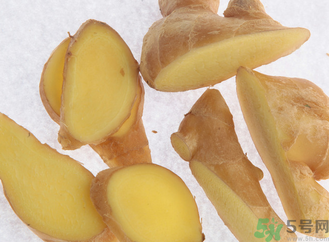 產(chǎn)后脫發(fā)吃什么好？治療產(chǎn)后脫發(fā)的小偏方